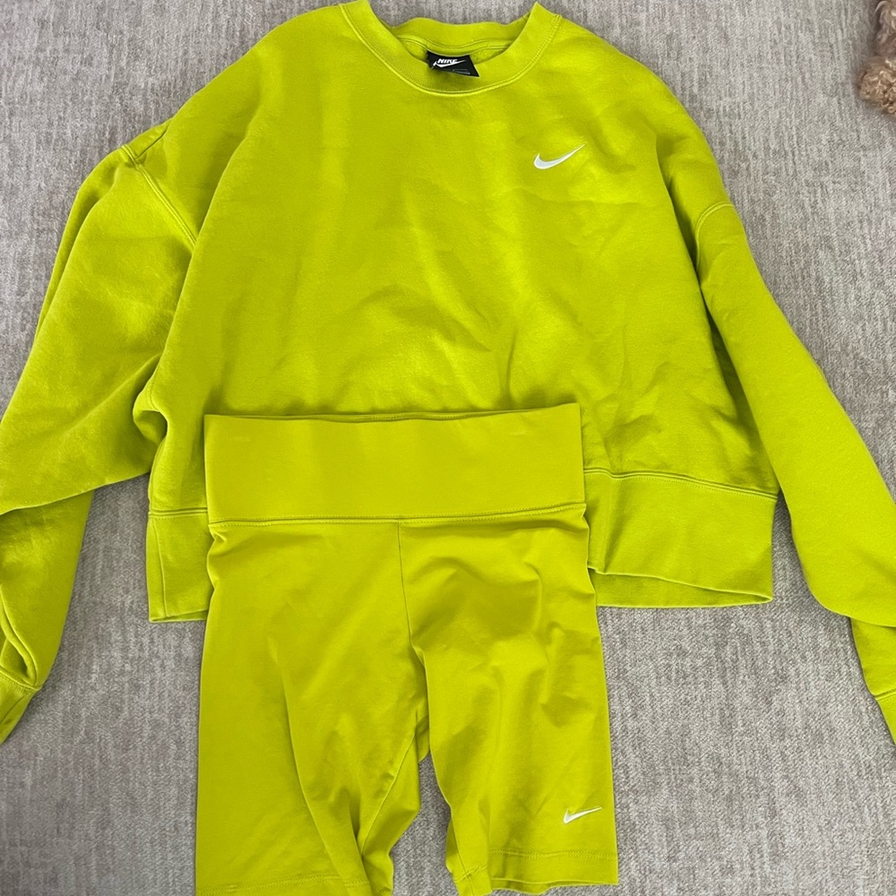 Nike Lime Green Athletic Set